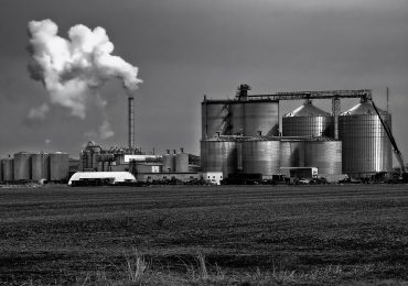 Ethanol Plant to be Purchased by Buffett-Backed Truck Stop